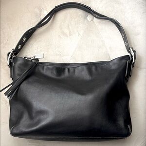 COACH vintage Y2K leather shoulder bag